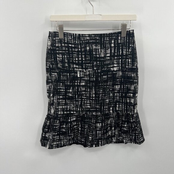 Ann Taylor Skirt size 0 - Picture 1 of 4